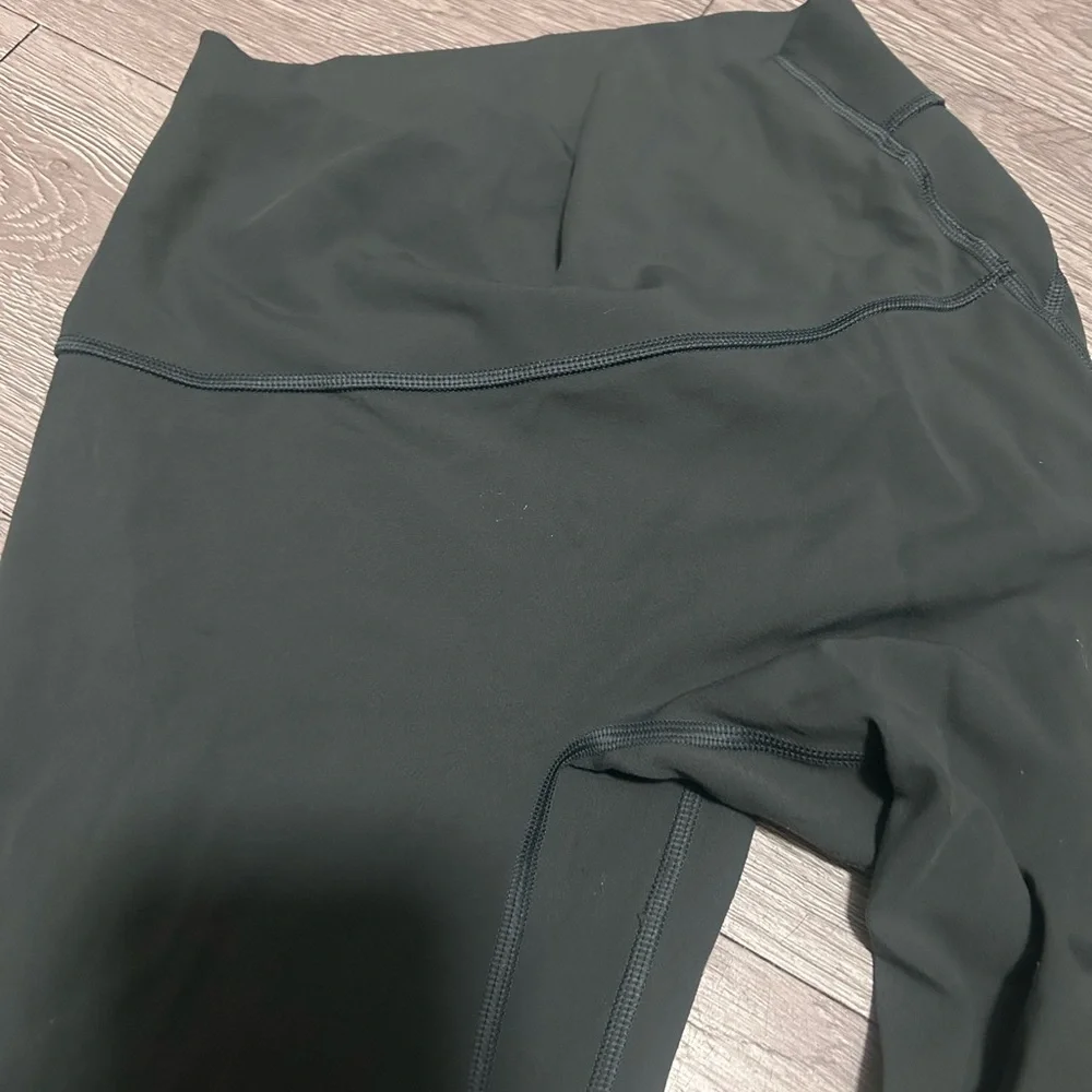 Gymshark green High-Waisted Leggings - Picture 2 of 5